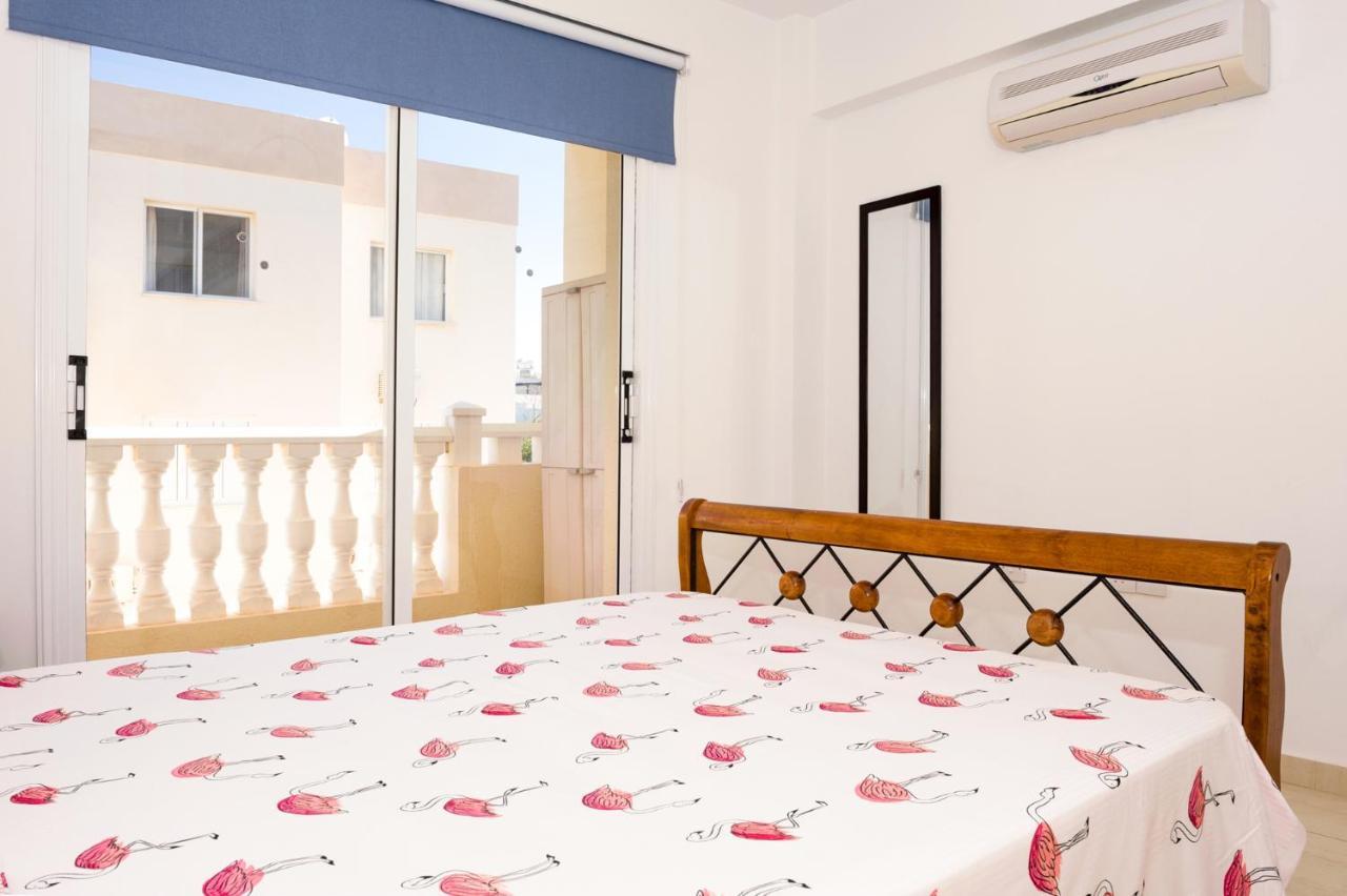 Sofia Apartment 700M Away From The Beach Paralímni Extérieur photo